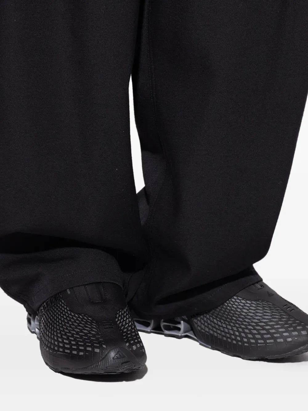 Megaride S2 Zip-Up Sneakers