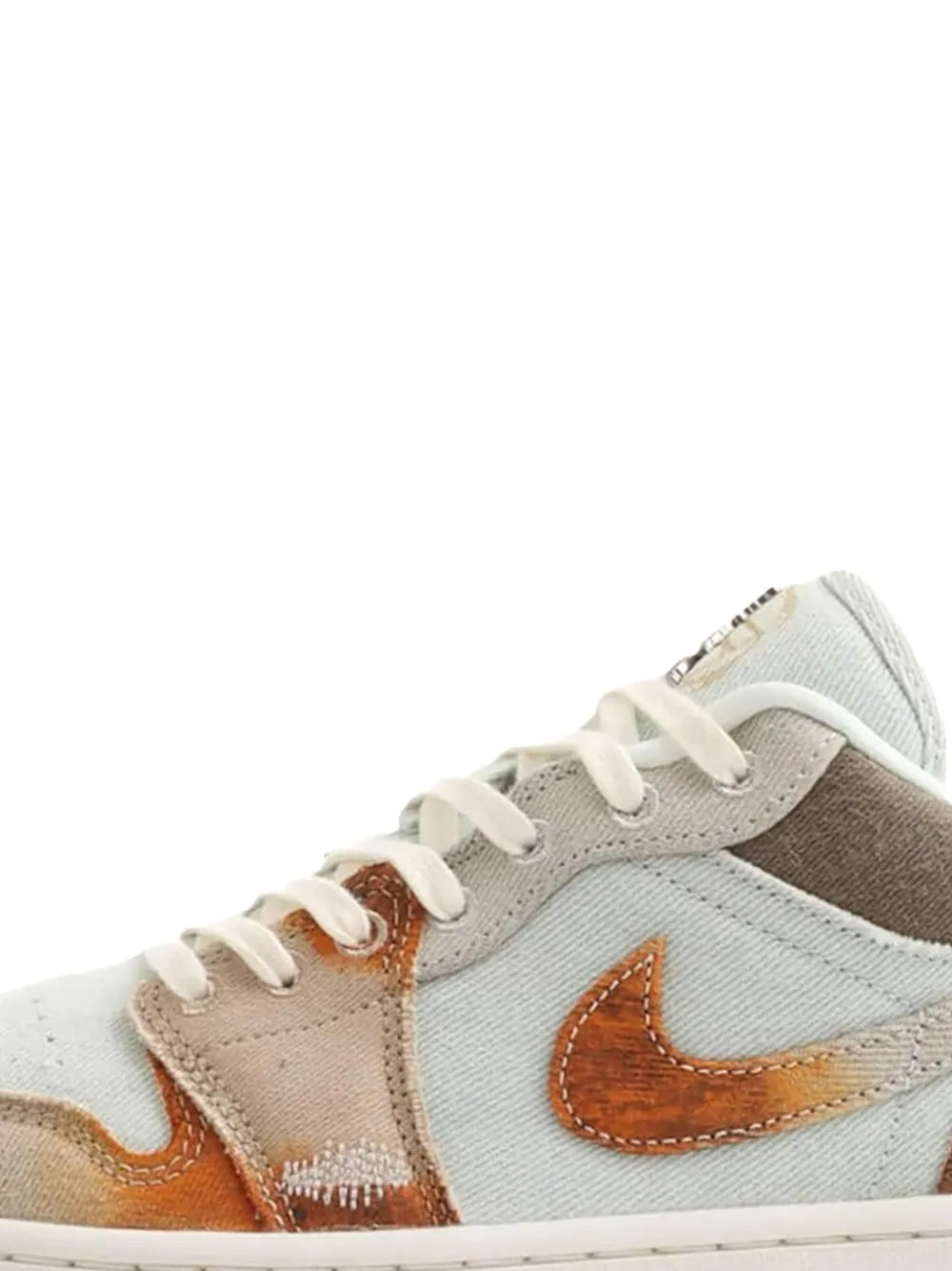 1 Low-Top Sneakers