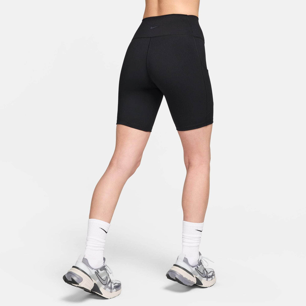 Nike One High-Waisted 8" Biker Shorts with Pockets - Women's