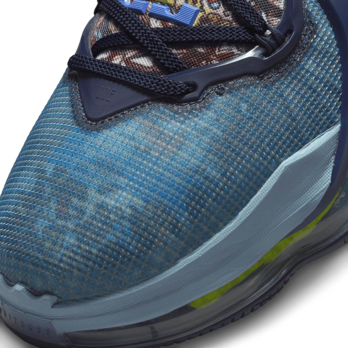 Nike LeBron 19 - Men's