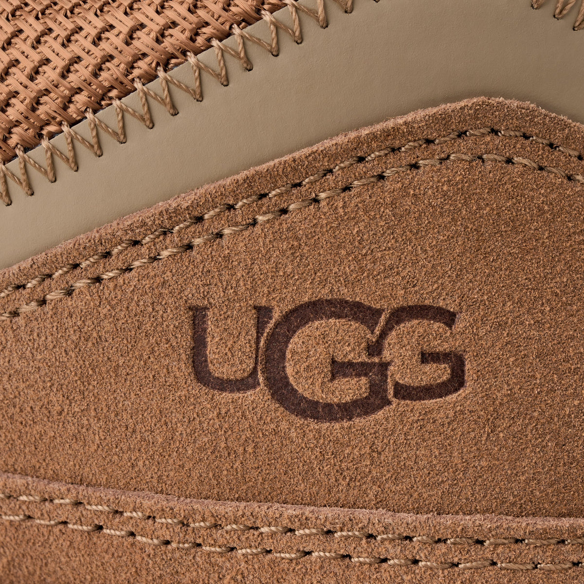 UGG Lowmel Chestnut - Women's