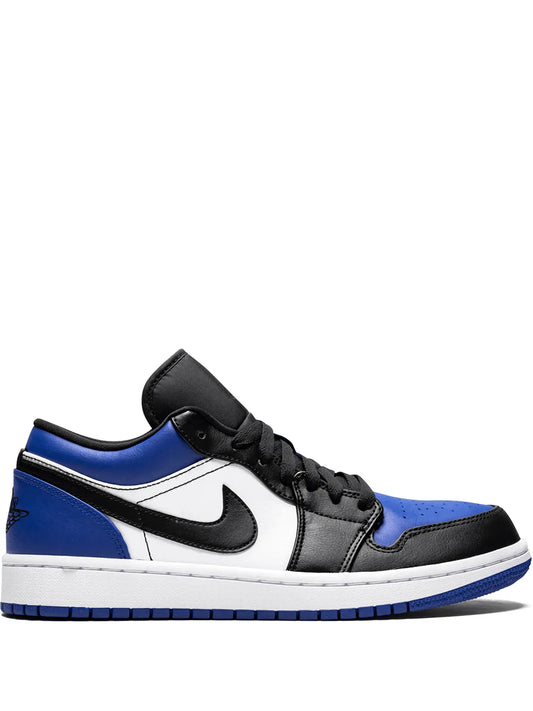 1 Low Royal Toe Sneakers