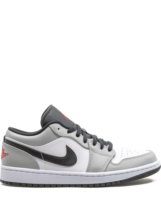 1 Low Light Smoke Grey Sneakers