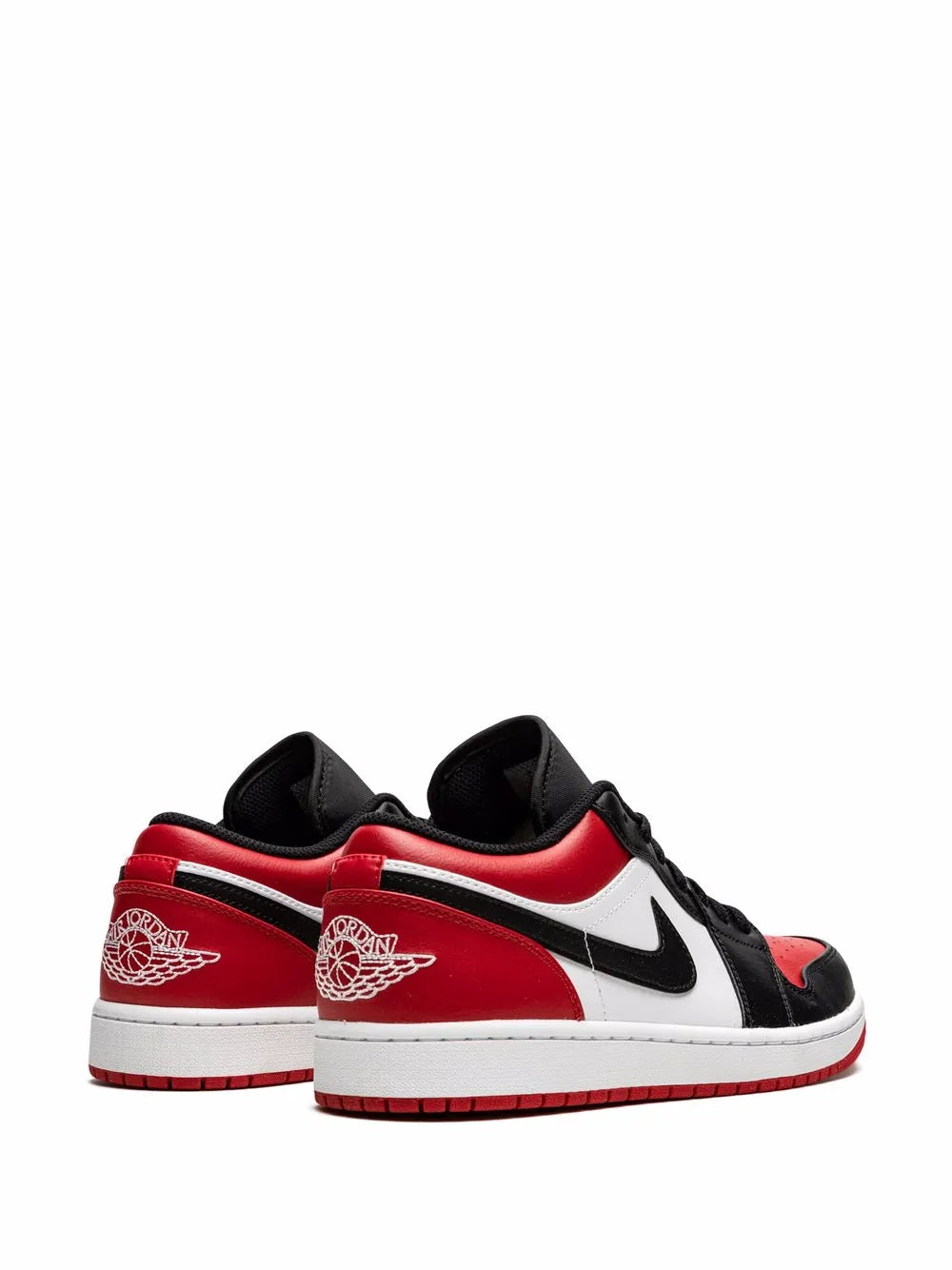 1 Low Bred Toe Sneakers