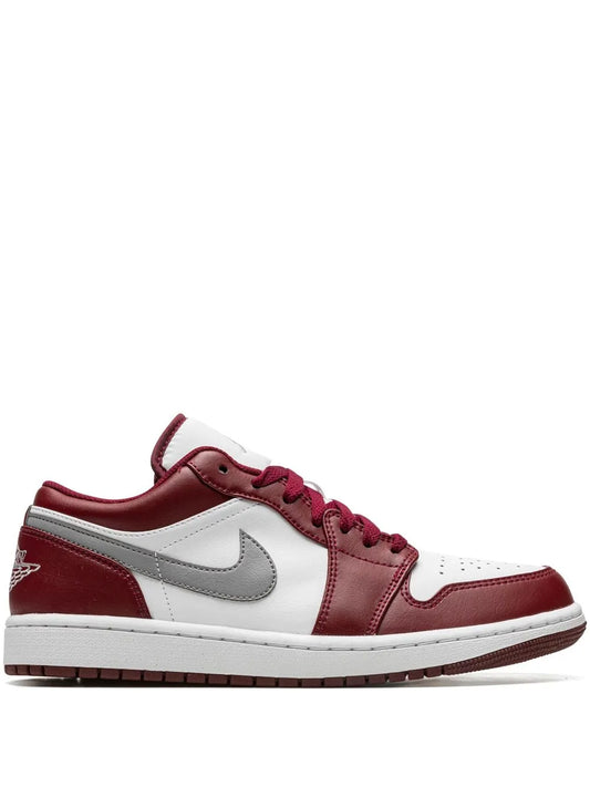 1 Low Bordeaux Sneakers
