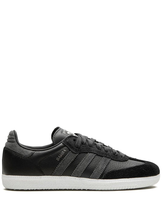 Samba Adv Carbon Sneakers