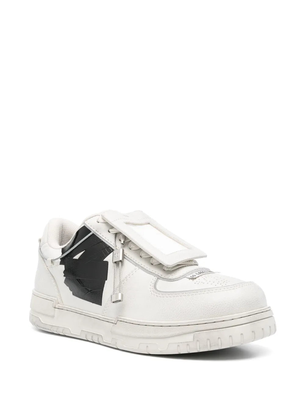 Avril Sneakers