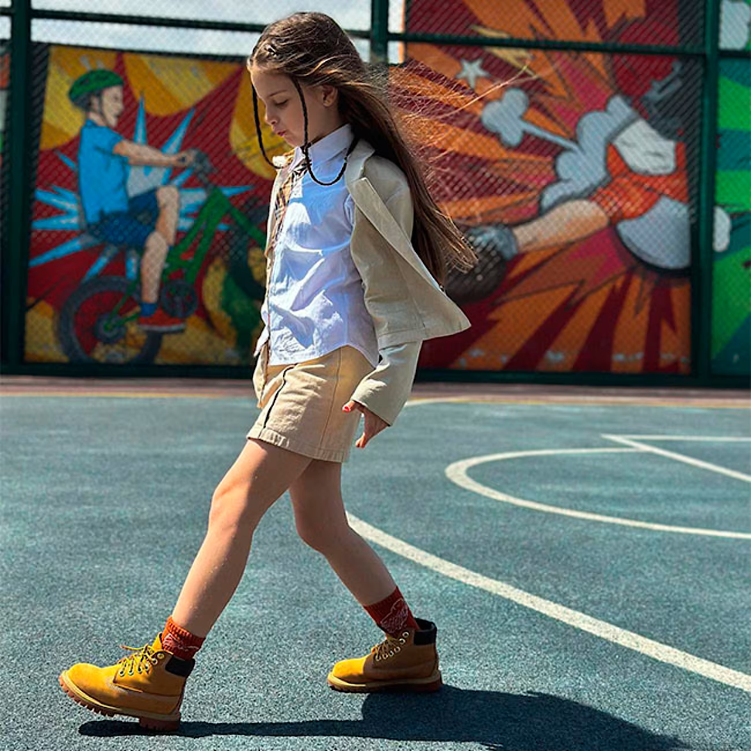 Timberland Youth Premium 6-Inch Waterproof Boot - Youth Sneakers