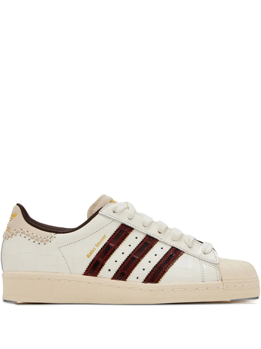 Superstar Sneakers