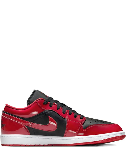 1 Low Sneakers