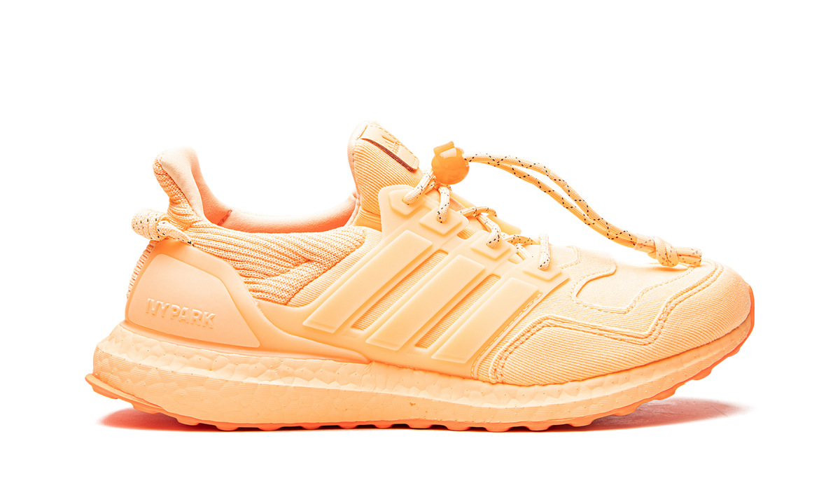 IVP Ultraboost OG "Ivy Park" GY3835