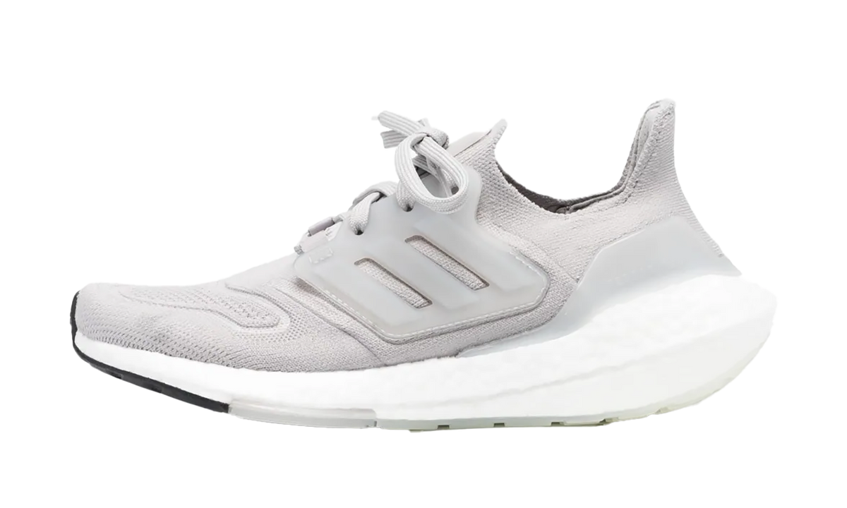 ULTRABOOST 22 WMNS "Grey" GX5594