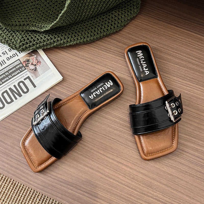 Bestseller Women's Outdoor Slides, New Summer 2026, Fashion Versatile Flat Sandals, Comfortable All-Day Wear To Match Dresses