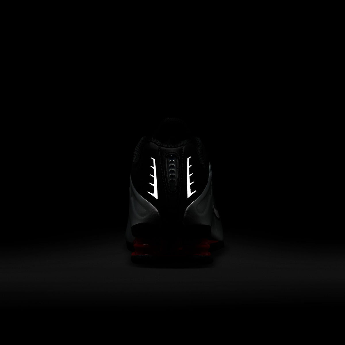 Nike Shox R4 - Women's
