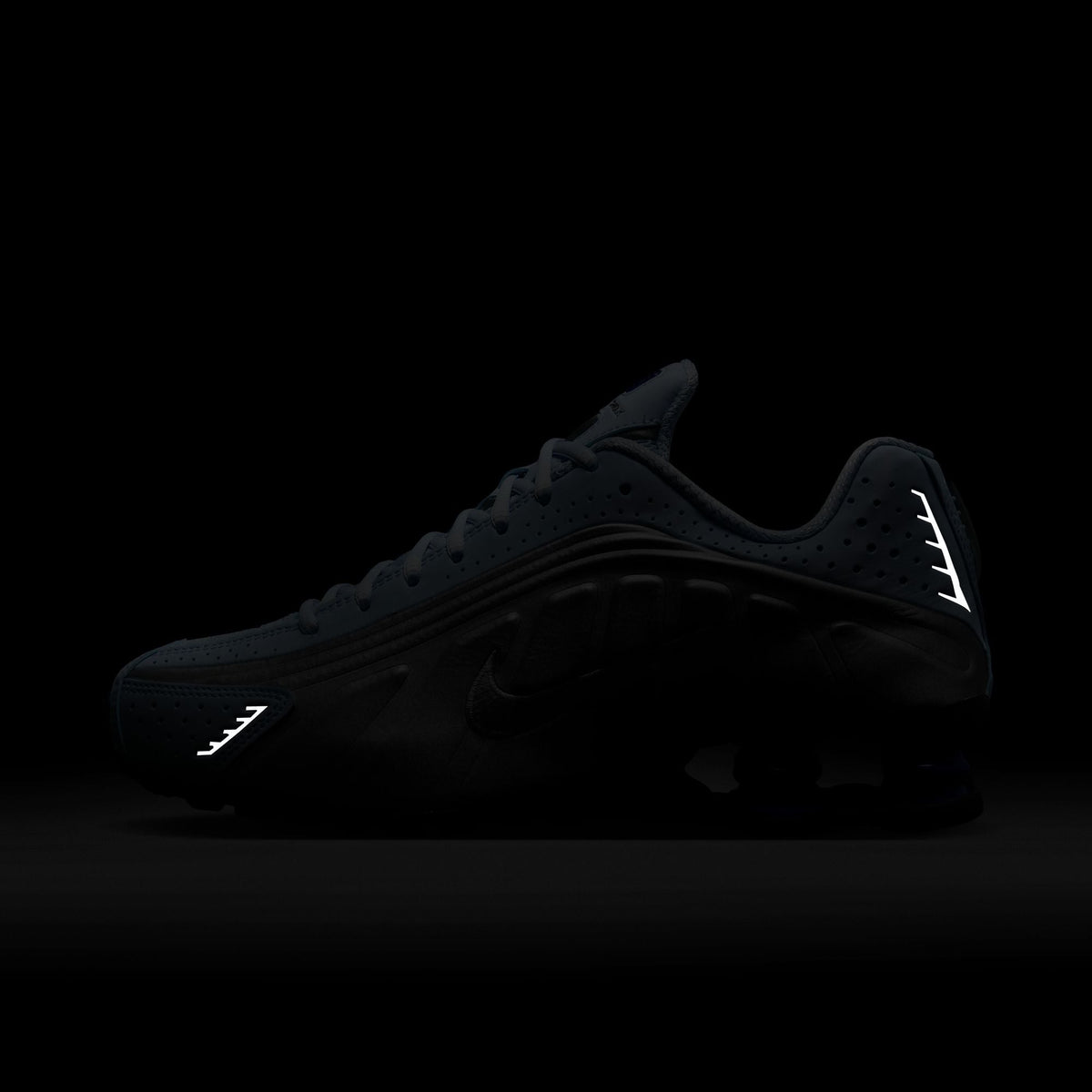 Nike Shox R4 - Women's