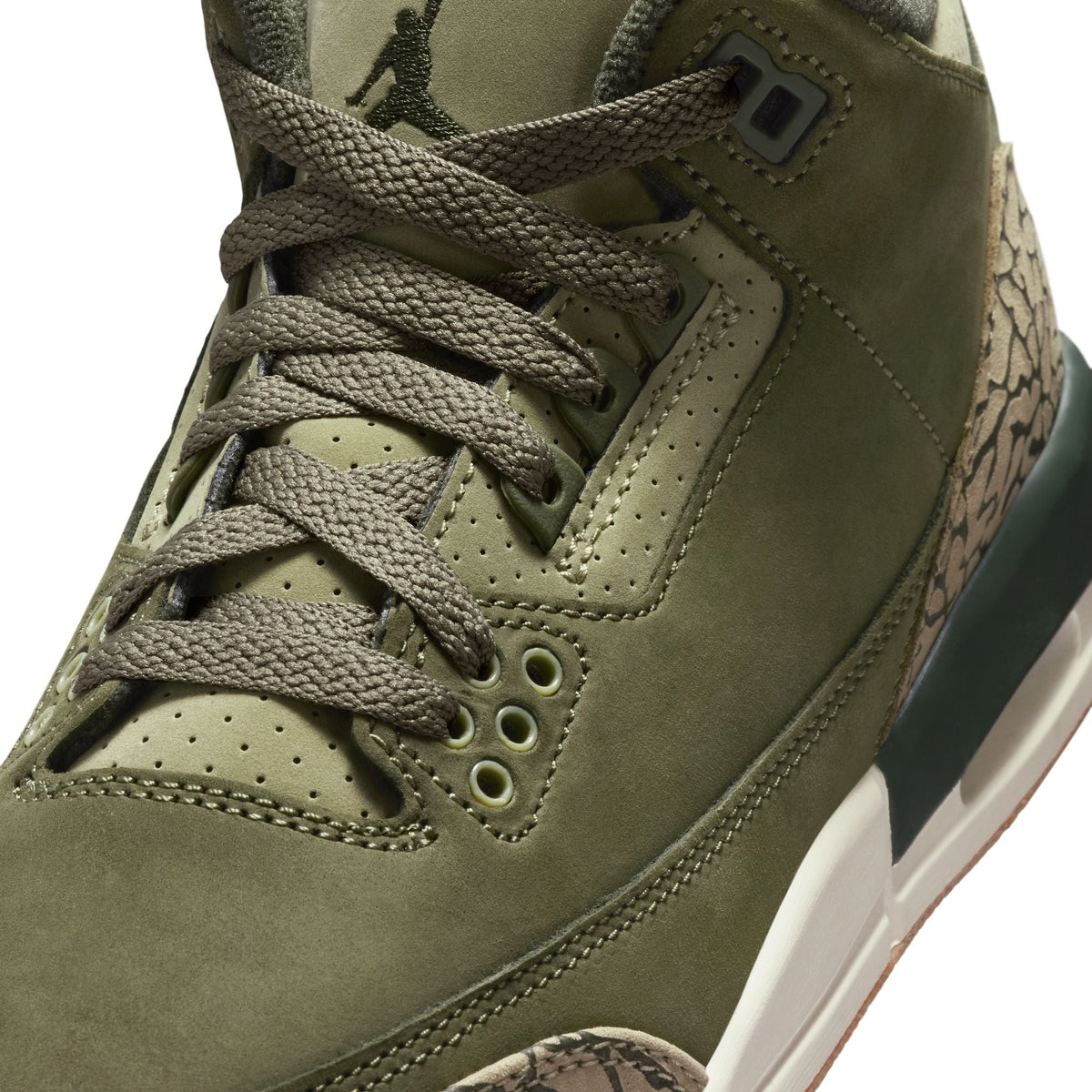 Air Jordan 3 Retro "Family Affair" - Non Adult