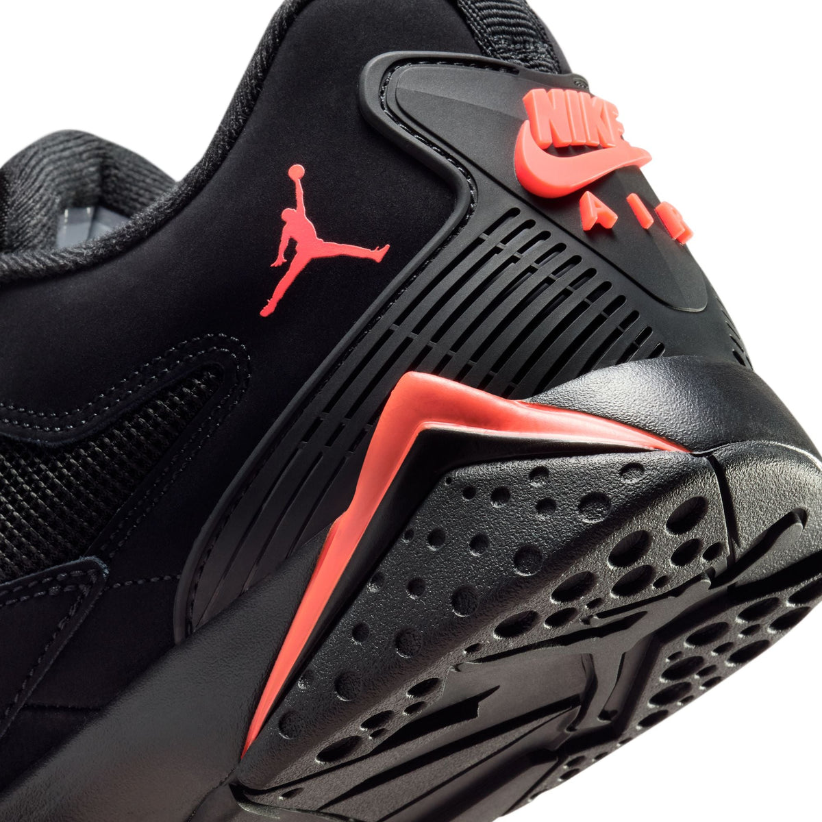 Air Jordan MVP 92 - Men's