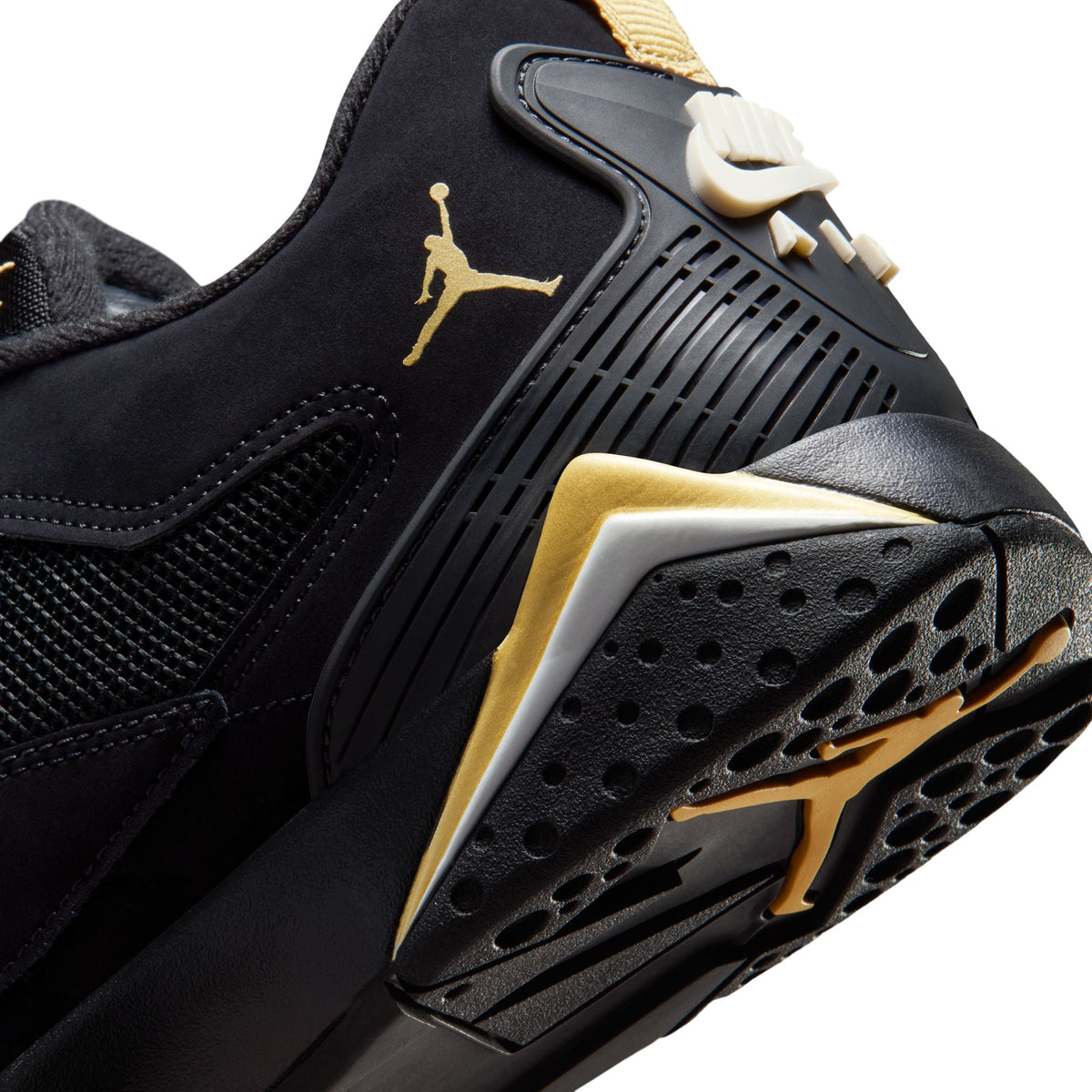 Air Jordan MVP 92 - Men's