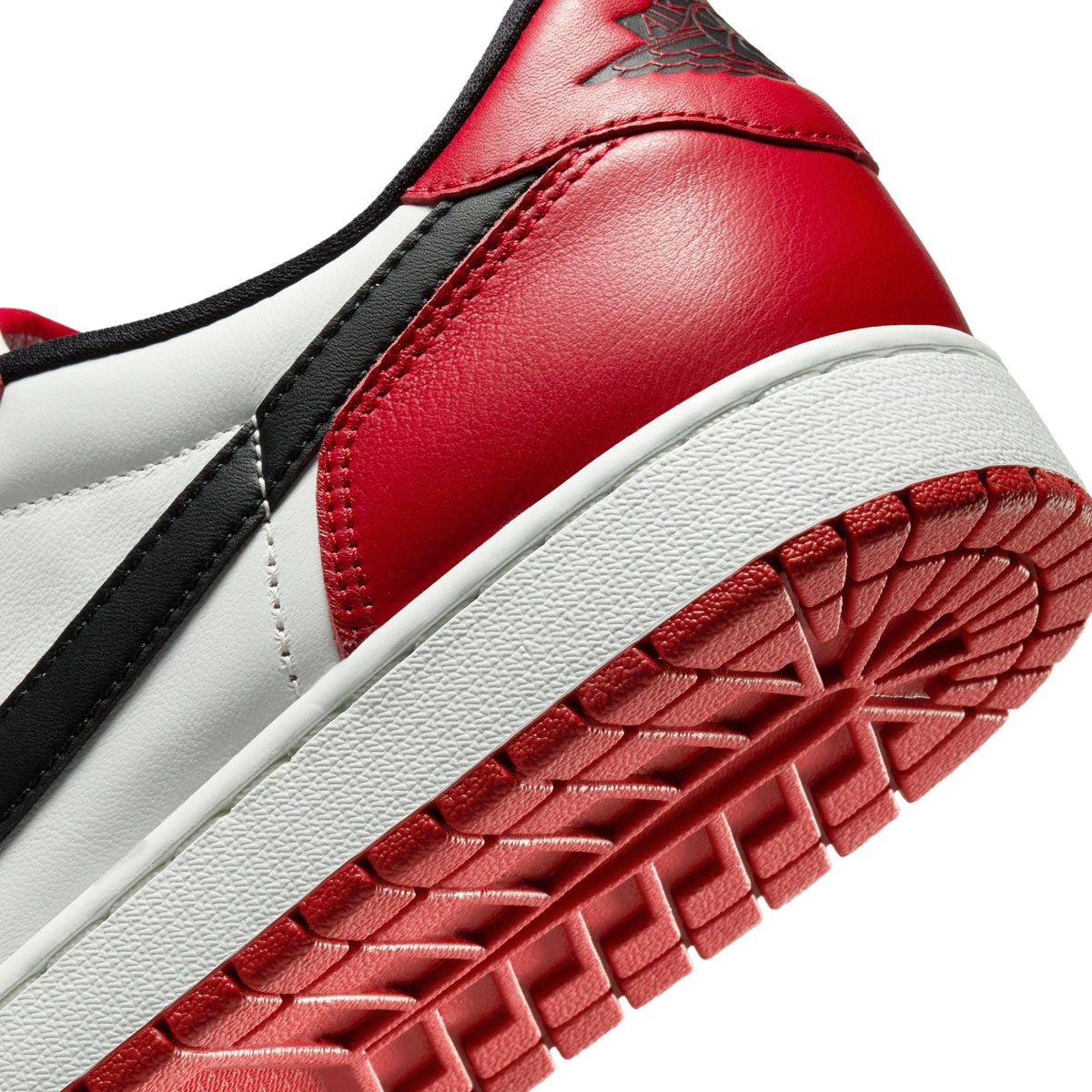 Air Jordan 1 Retro Low "Chicago" - Men's