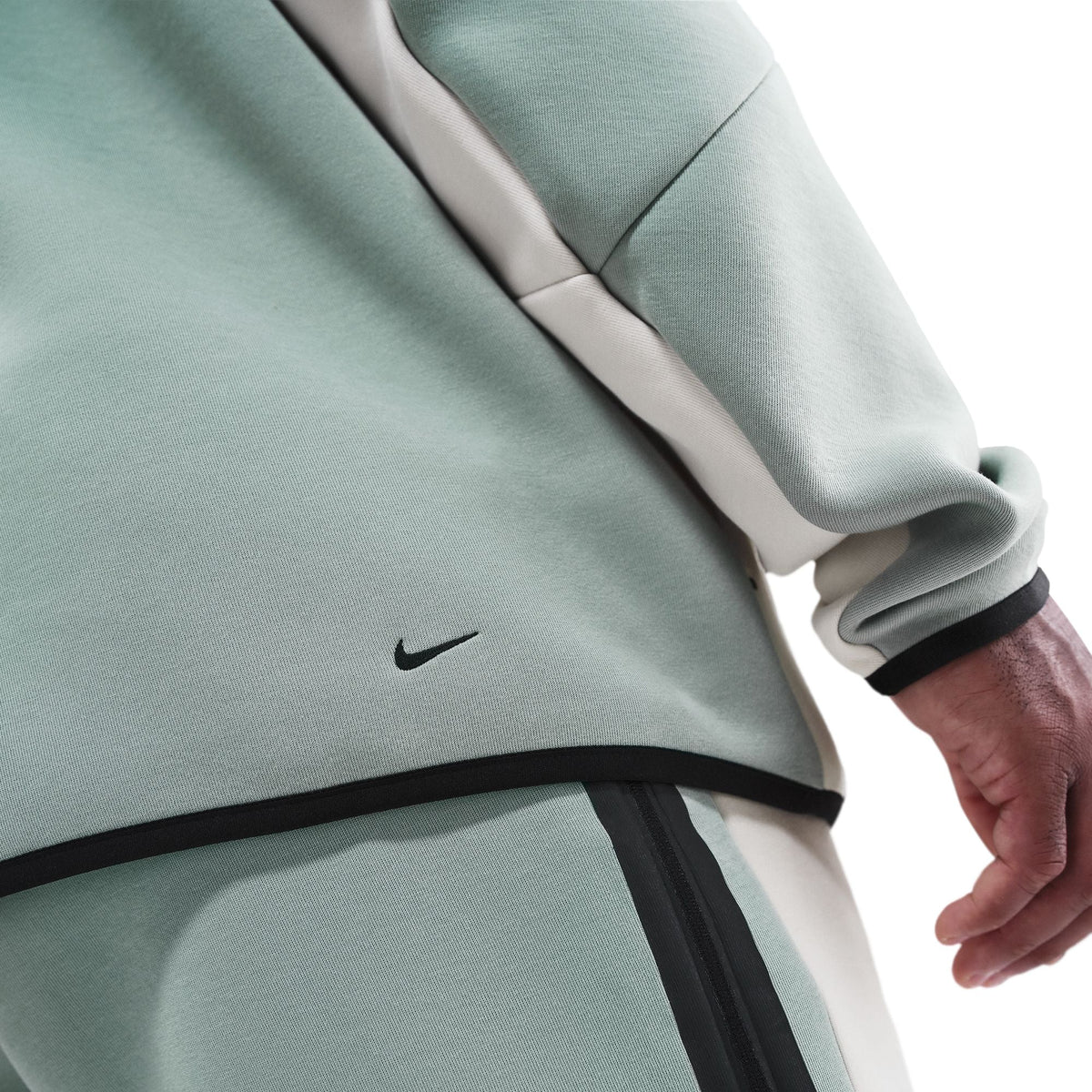 Nike Tech Full-Zip Windrunner Hoodie - Men's