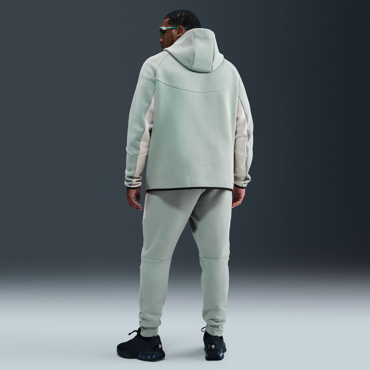 Nike Tech Full-Zip Windrunner Hoodie - Men's