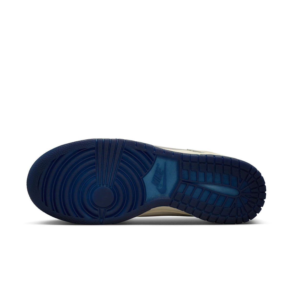Nike Dunk Low - Women's