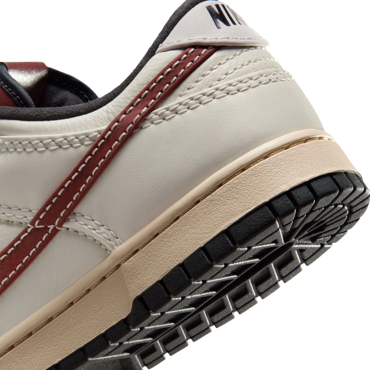 Nike Dunk Low - Men's