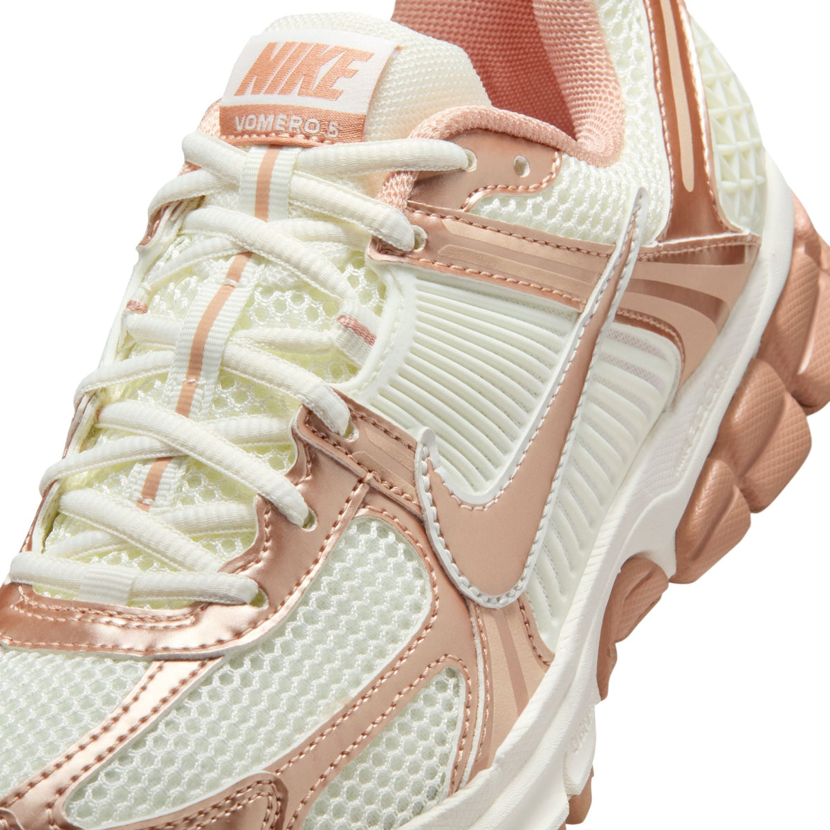 Nike Zoom Vomero 5 - Women's