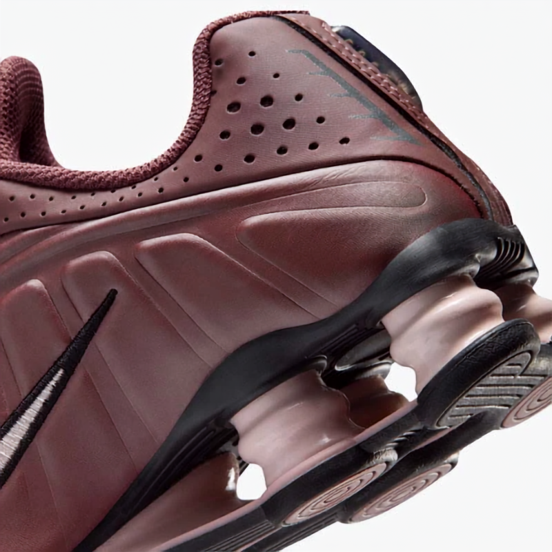 Nike Shox R4 - Non Adult