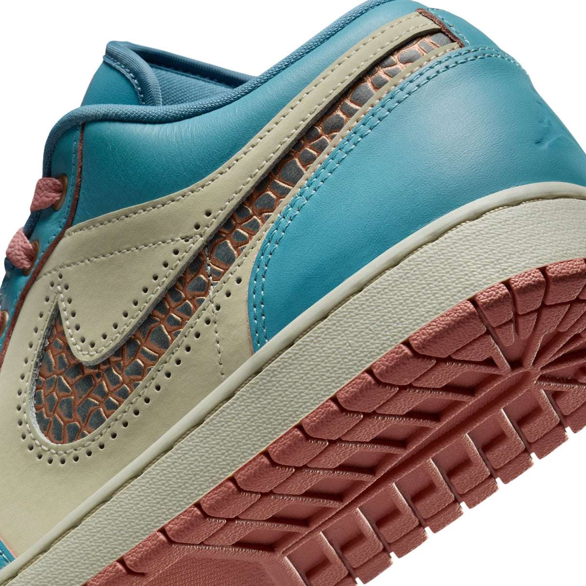 Air Jordan 1 Low SE - Men's