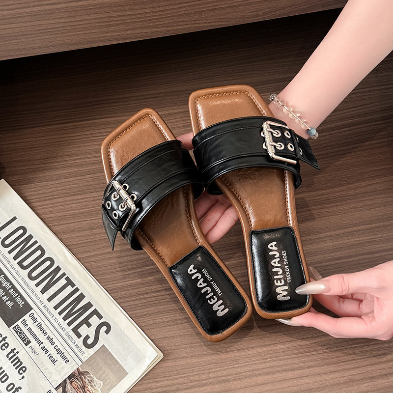 Bestseller Women's Outdoor Slides, New Summer 2026, Fashion Versatile Flat Sandals, Comfortable All-Day Wear To Match Dresses