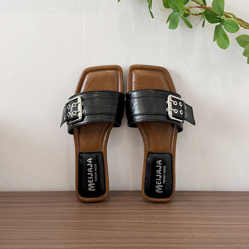 Bestseller Women's Outdoor Slides, New Summer 2026, Fashion Versatile Flat Sandals, Comfortable All-Day Wear To Match Dresses