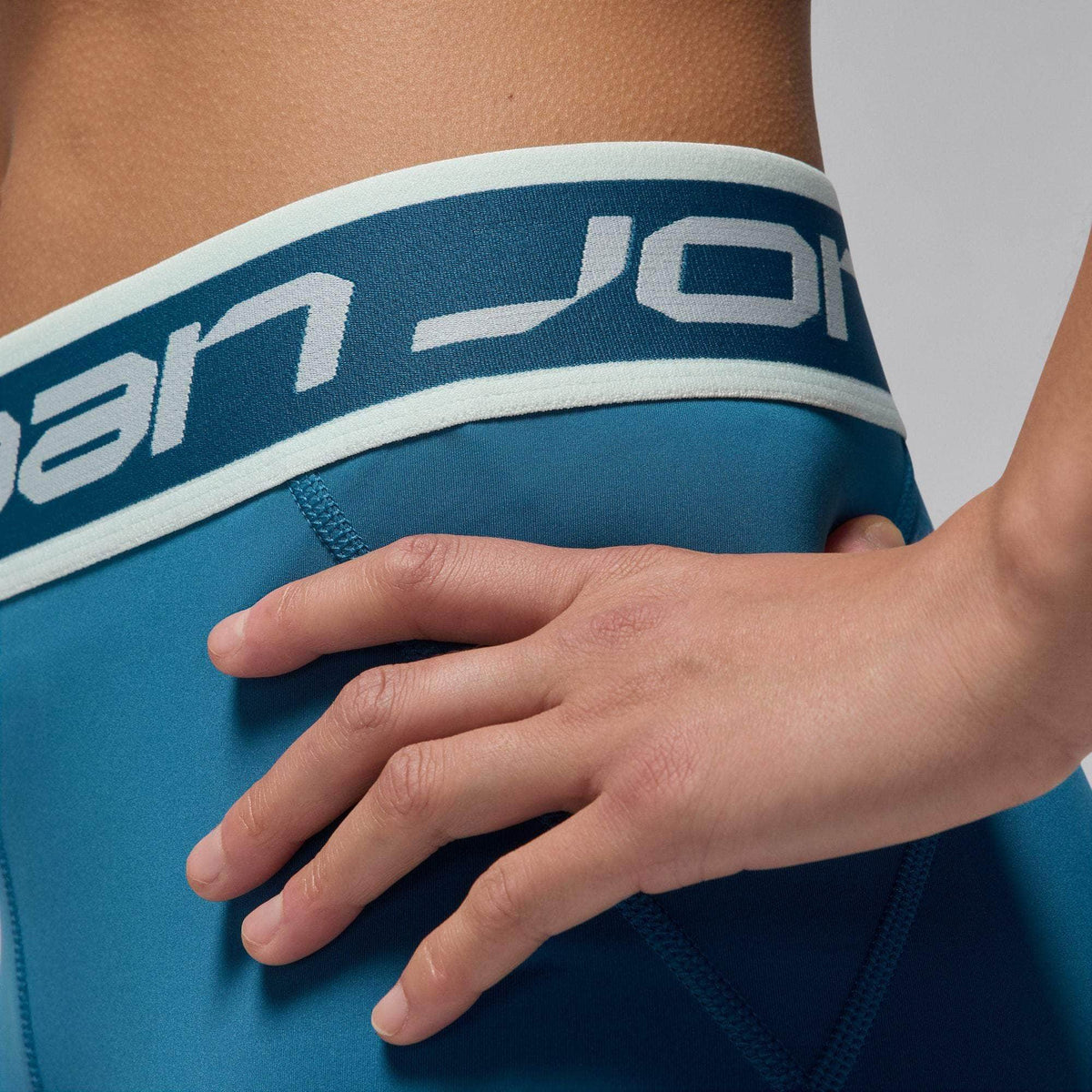 Air Jordan Sport 5" Shorts - Women's