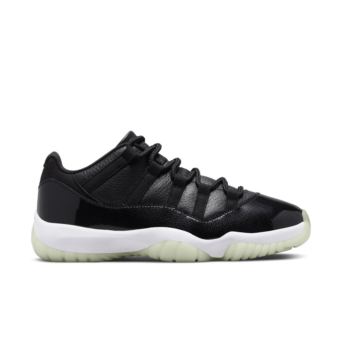 Air Jordan 11 Retro Low - Men's