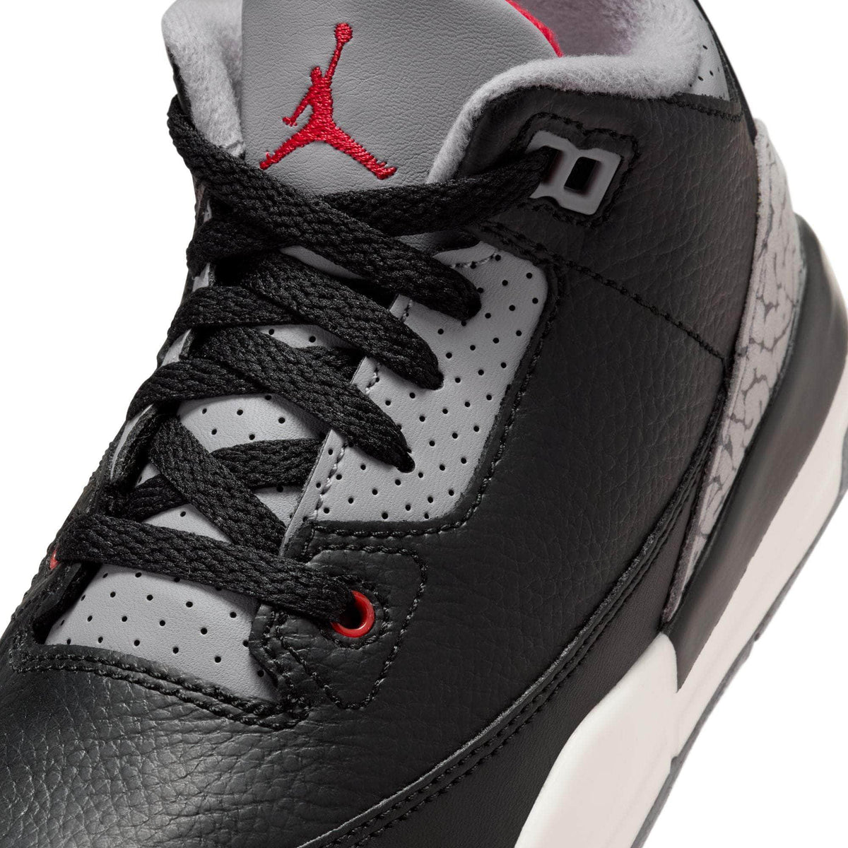 Air Jordan 3 Retro "Black Cement" - Youth Sneakers