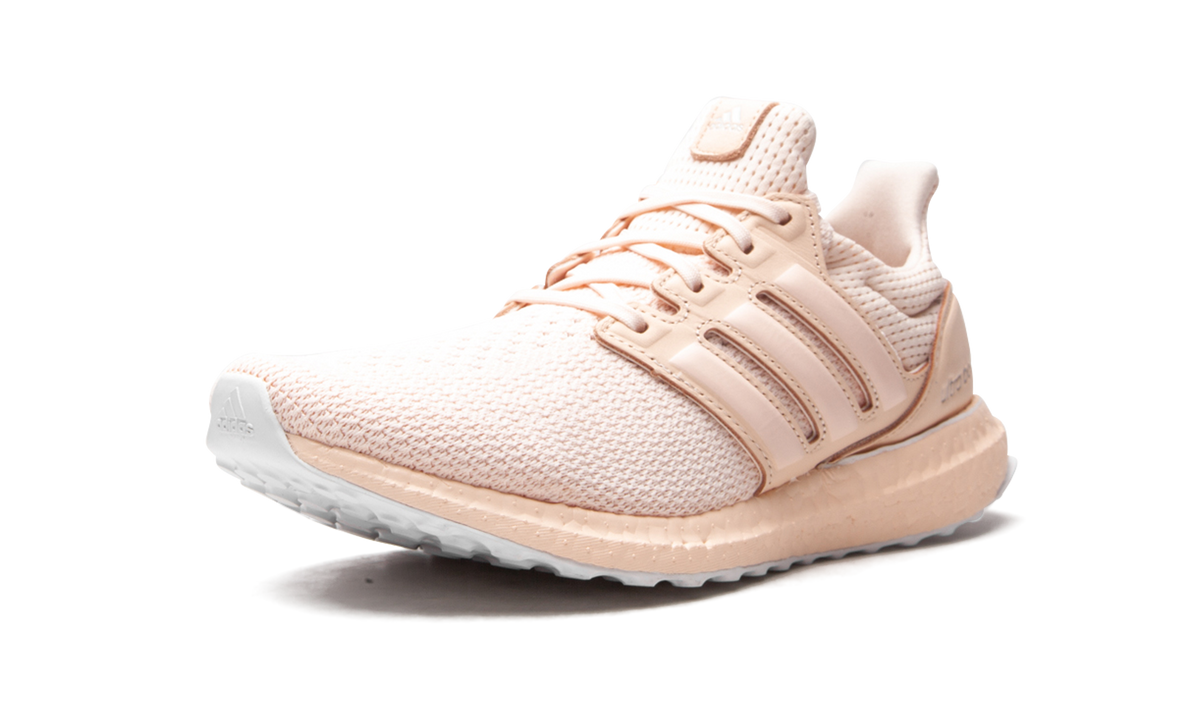 ULTRABOOST WMNS "Pink Tint" FY6828
