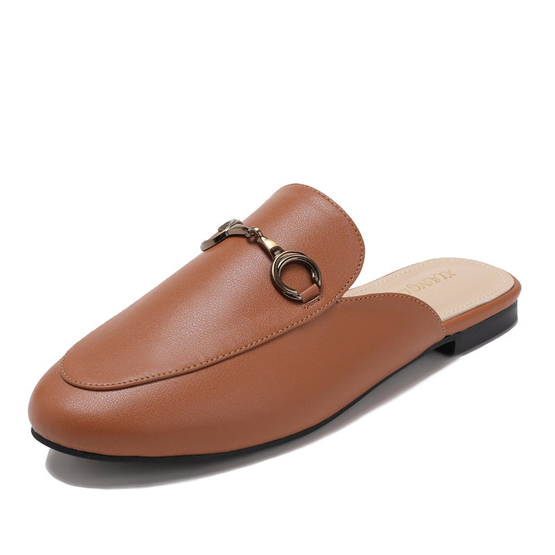 Flat-bottomed Slip-on Loafers With Horsebit Buckles And A Closed Toe