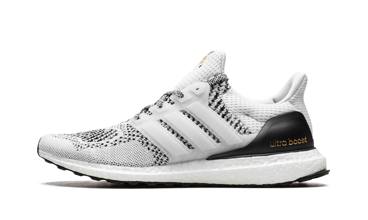 Ultraboost 1.0 DNA "White Oreo" GZ0449