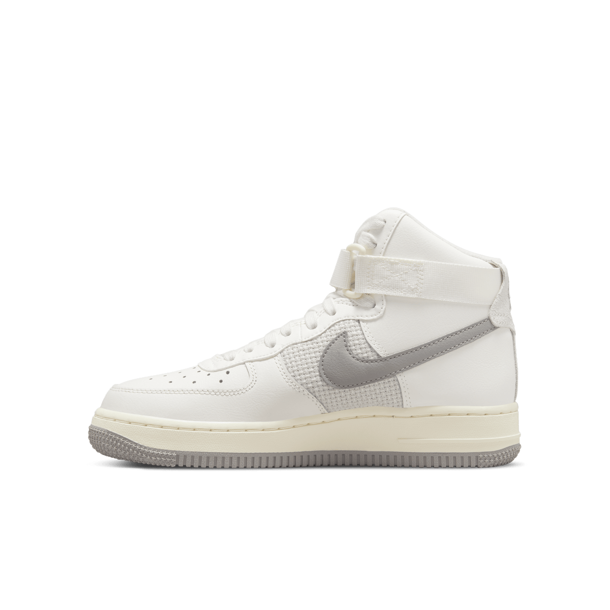 Nike Air Force 1 High LE