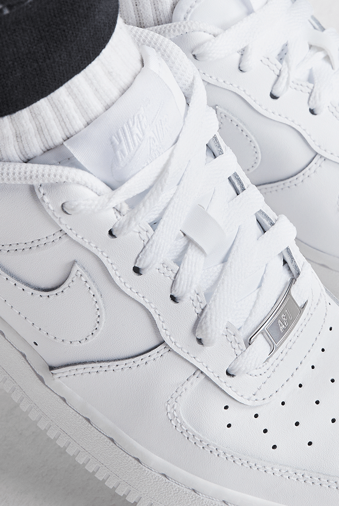 Nike Air Force 1 LE - Non Adult