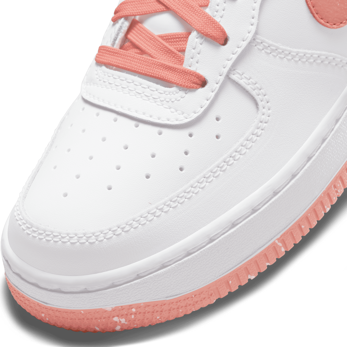 Nike Air Force 1 LV8 "White Light Madder Root"
