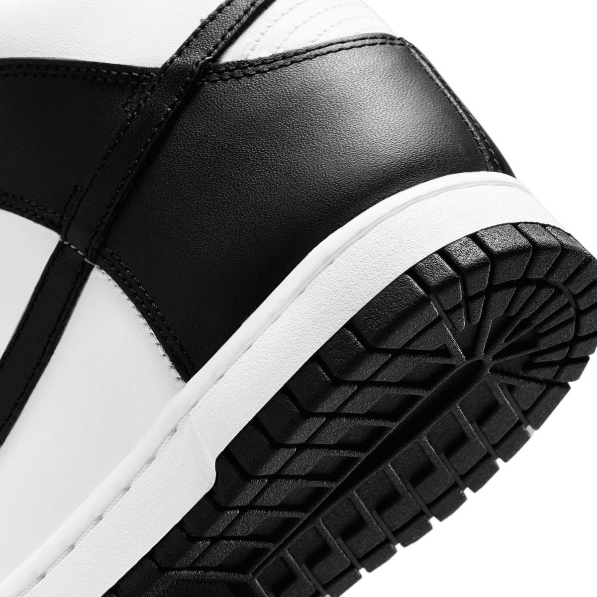 Nike Dunk High - Women's