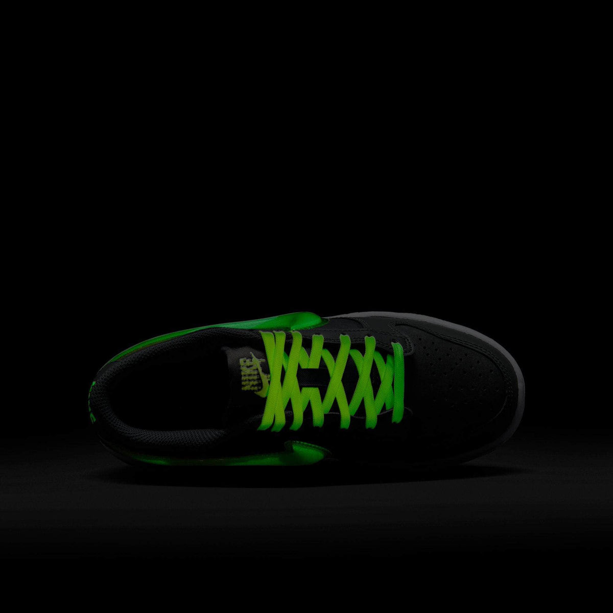 Nike Dunk Low "Halloween Glow in the Dark" - Non Adult