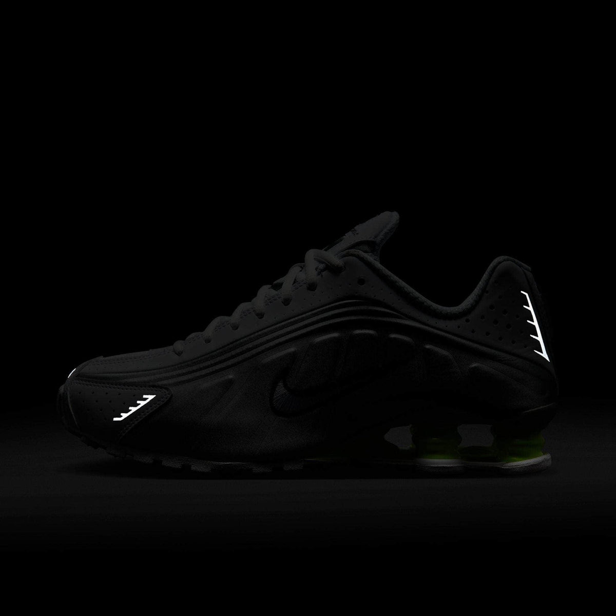 Nike Shox R4 - Women's