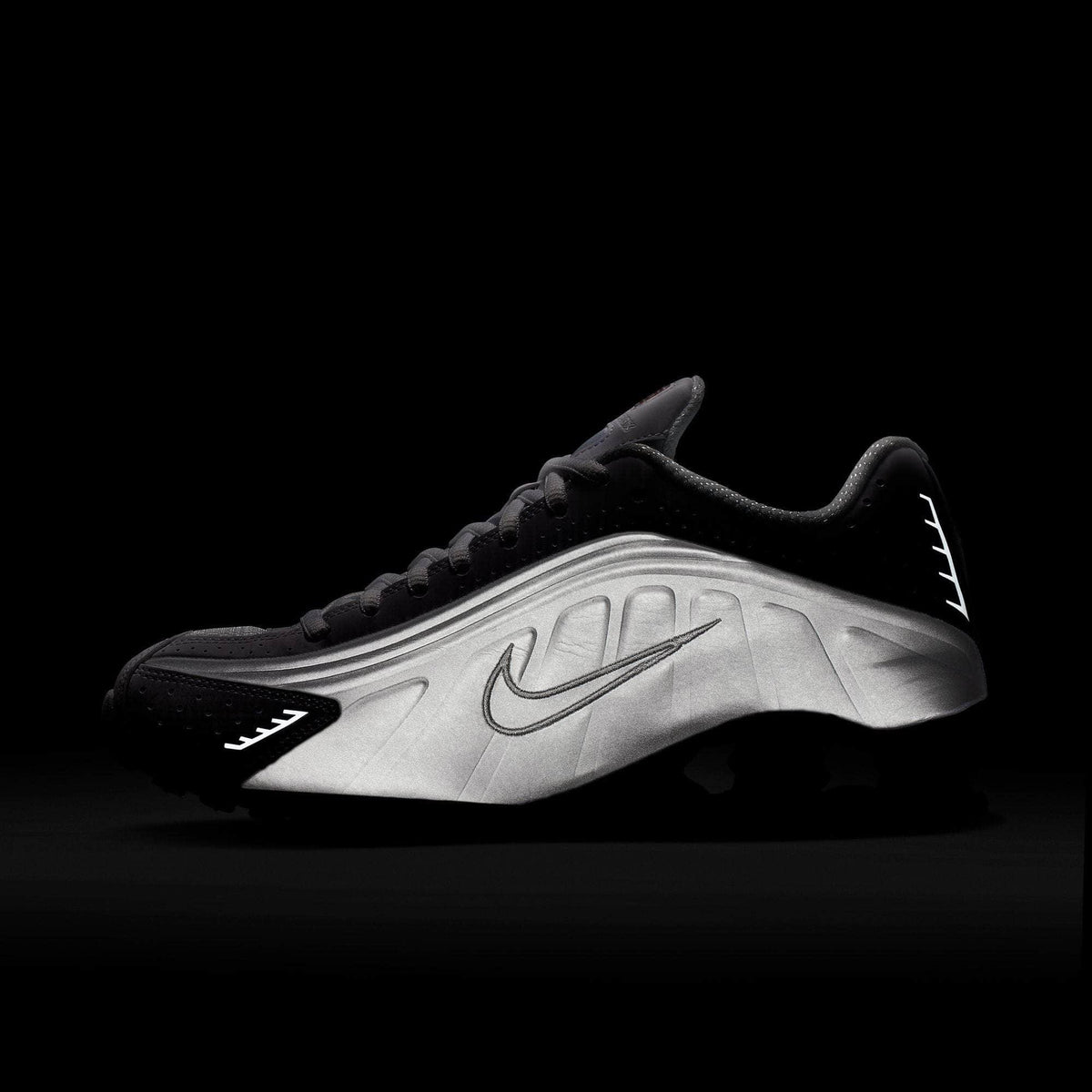 Nike Shox R4 "White Metallic" - Women's
