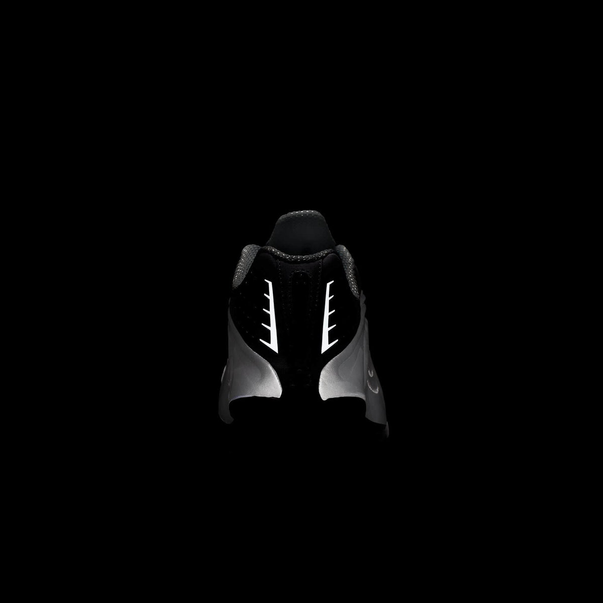 Nike Shox R4 "White Metallic" - Women's