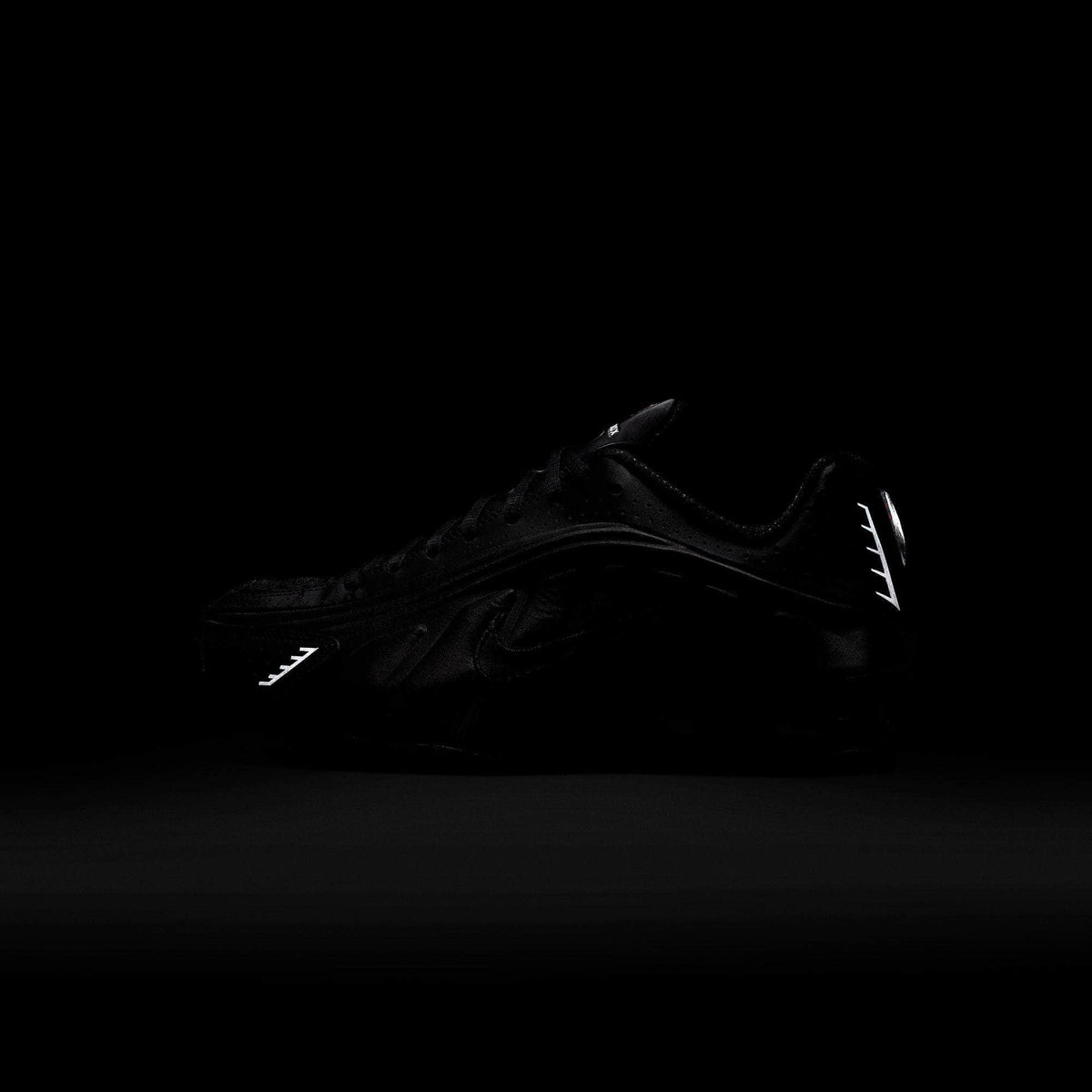 Nike Shox R4 "Black" - Women's