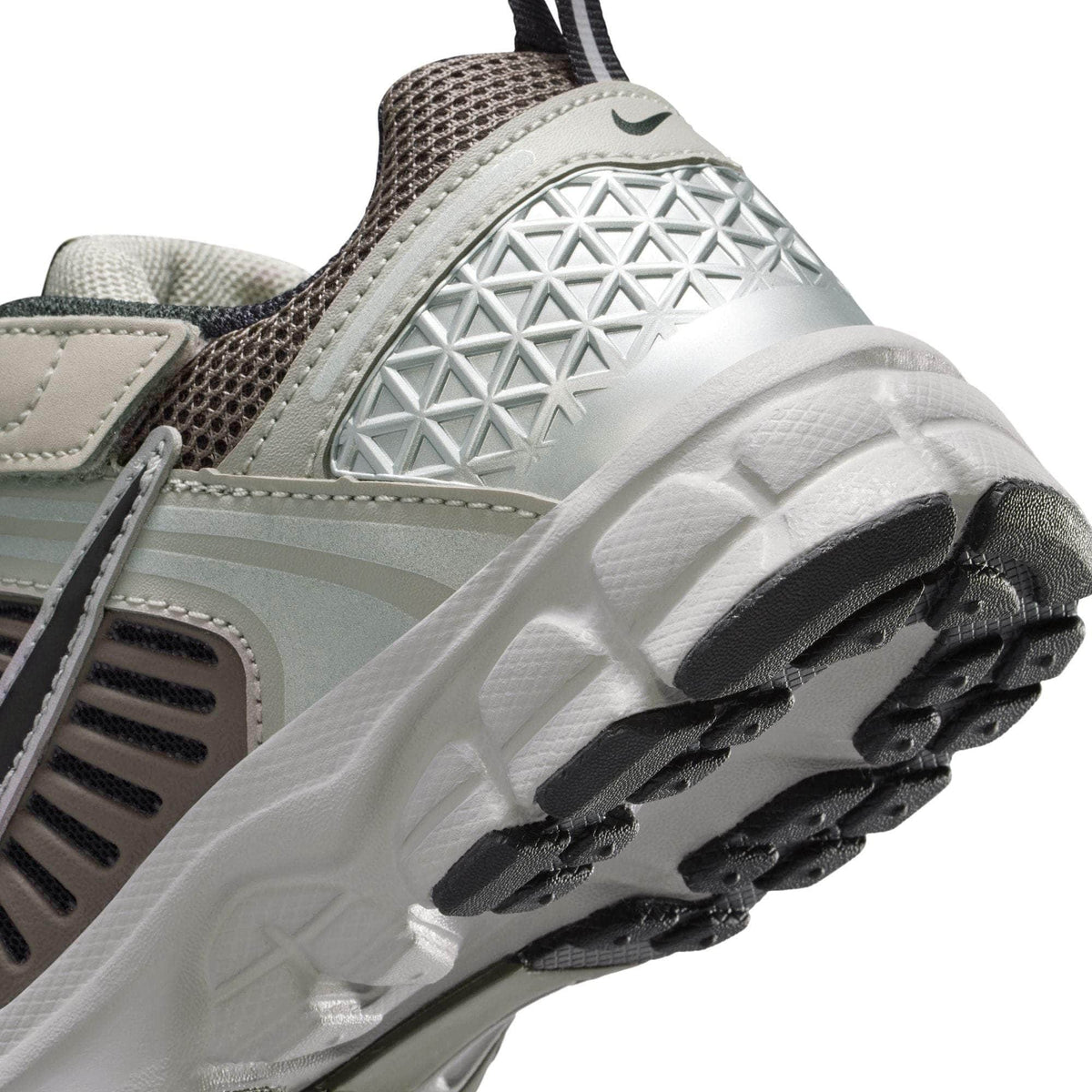 Nike Vomero 5 - Youth Sneakers