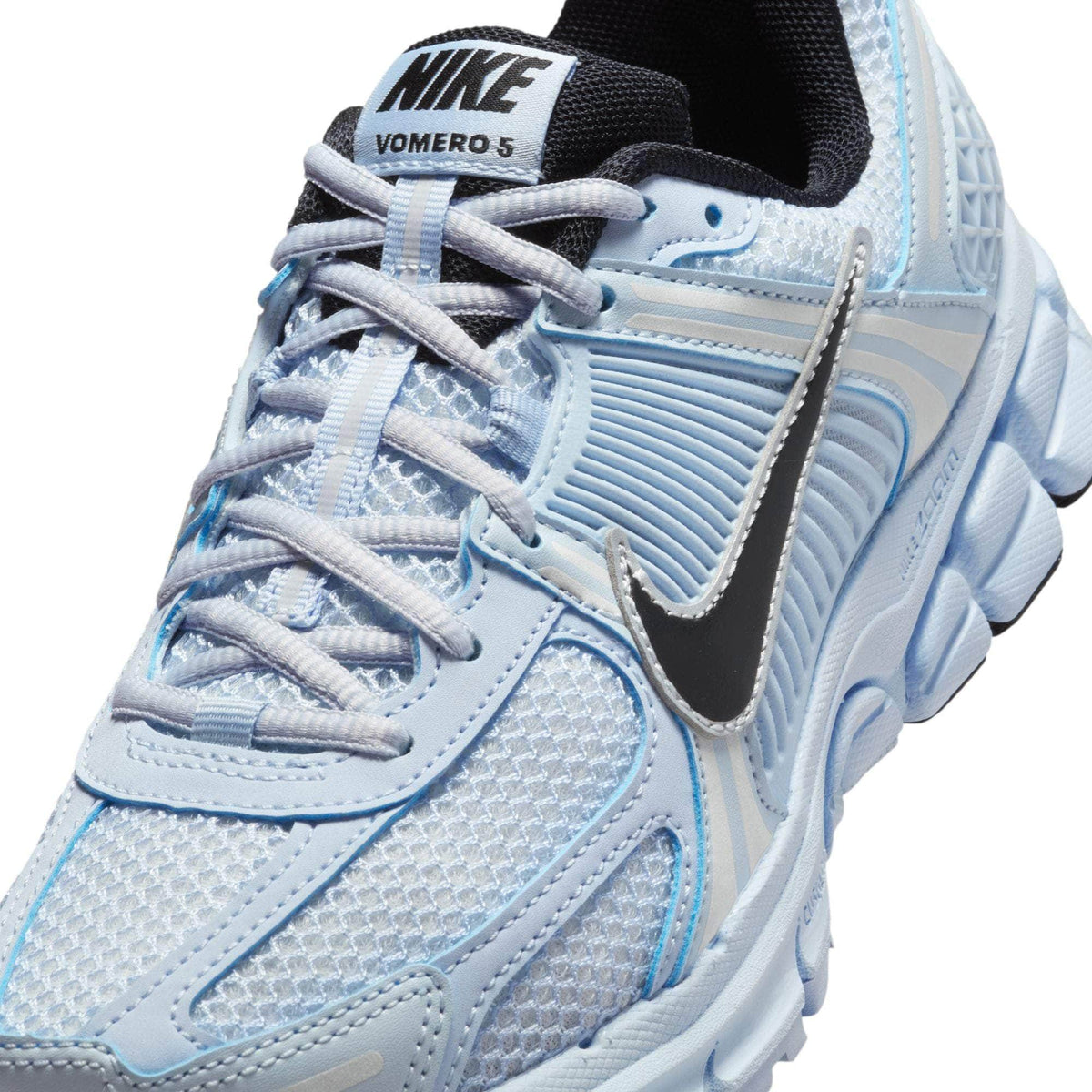 Nike Zoom Vomero 5 - Women's