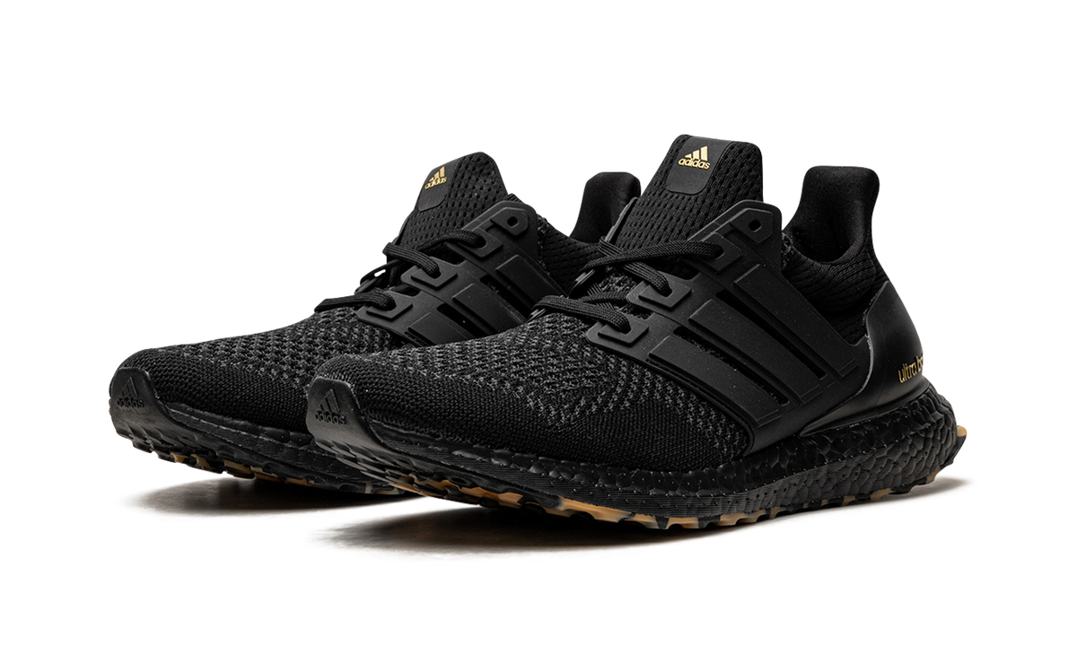 ULTRABOOST 1.0 "Black / Gum Camo Sole" GY9136